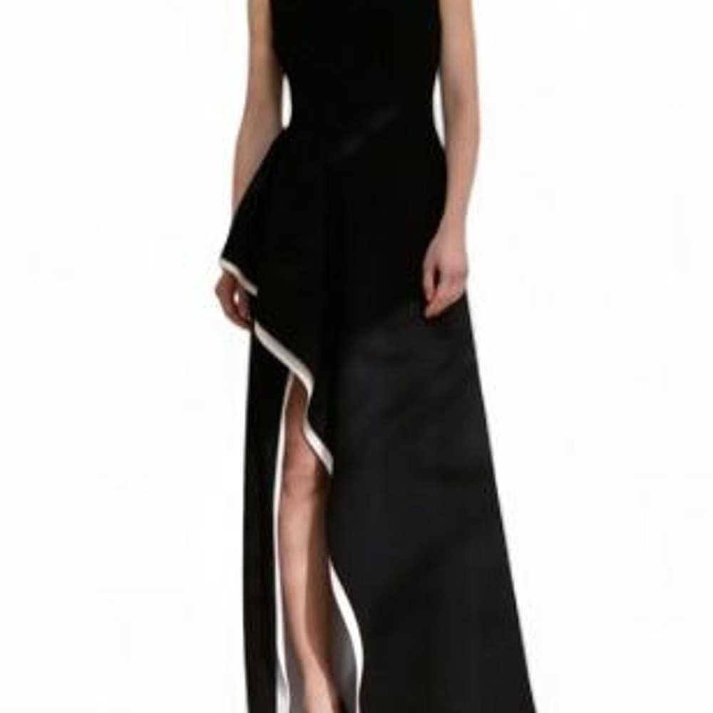OSHOPLIVE Irregular Clipping Skinny Contrast Color Round-Neck Maxi Dress